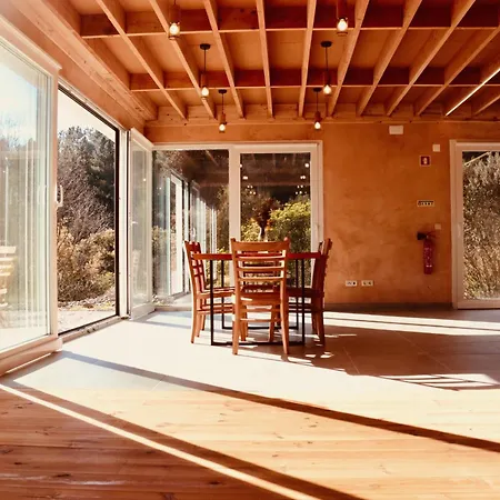 Ananda Al Ostello Ourondo