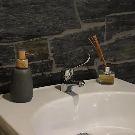 Ostello Ananda Al Ourondo